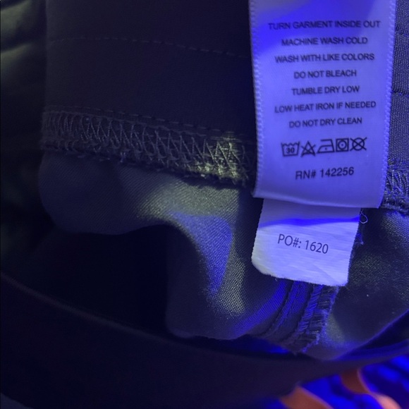 FIGS Livingston Basic Scrub Pants in Moss Colour size XS - Picture 7 of 7